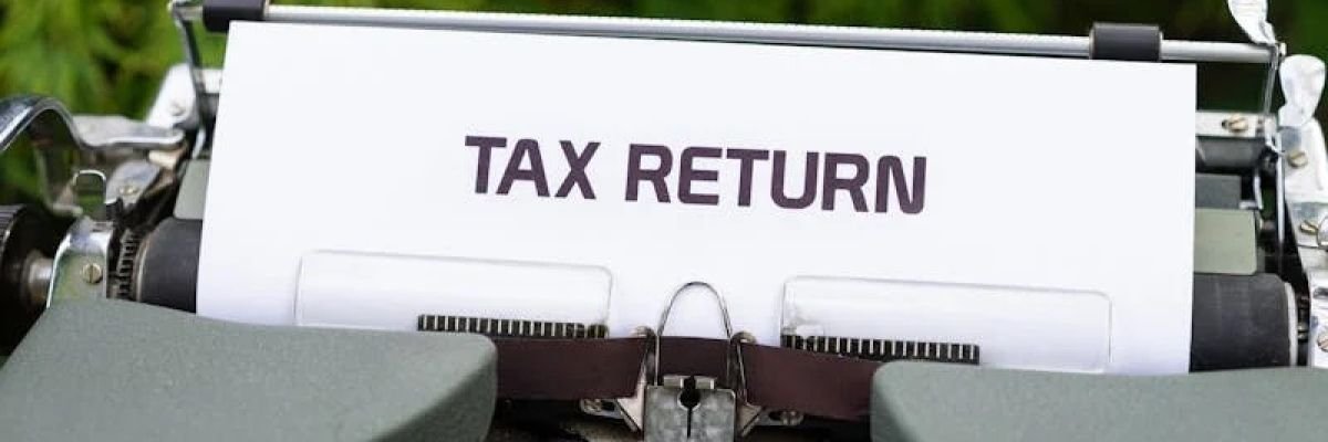 Tax Return for Visitors in Canada: A Comprehensive Guide