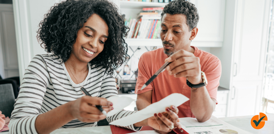 married couples file taxes separately in Canada